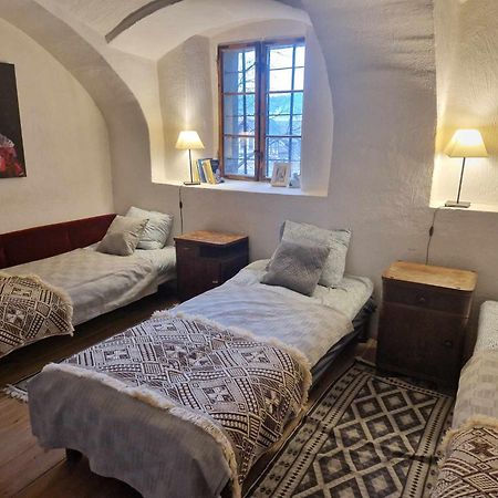 Palac Gorzanow Esterno foto