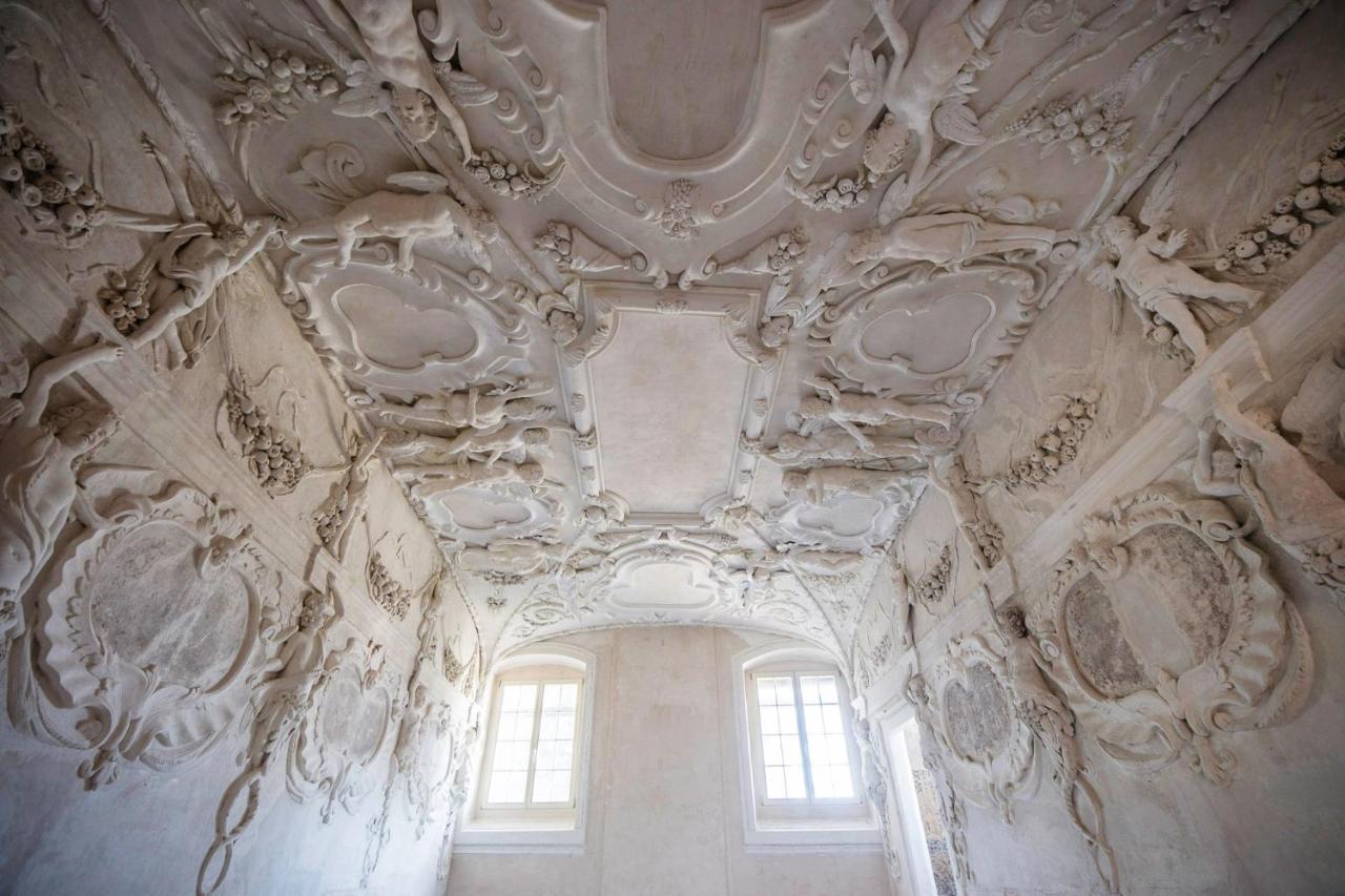 Palac Gorzanow Esterno foto